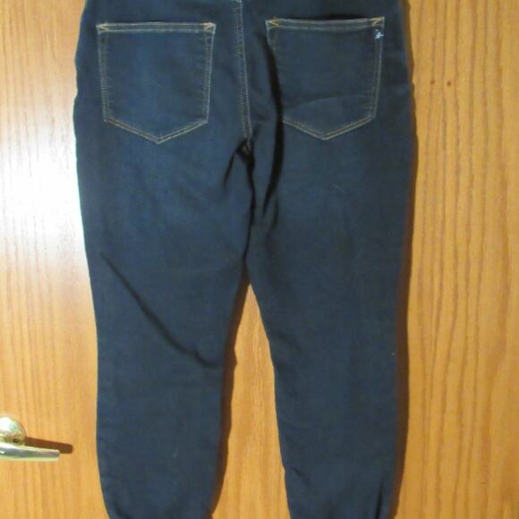 M Jeans from Maurices w/ Plaid cuffs - Small Short - Picture 3 of 3